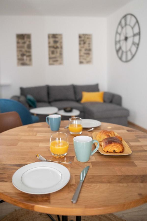 Cudjoe Apartment Dinan Ngoại thất bức ảnh