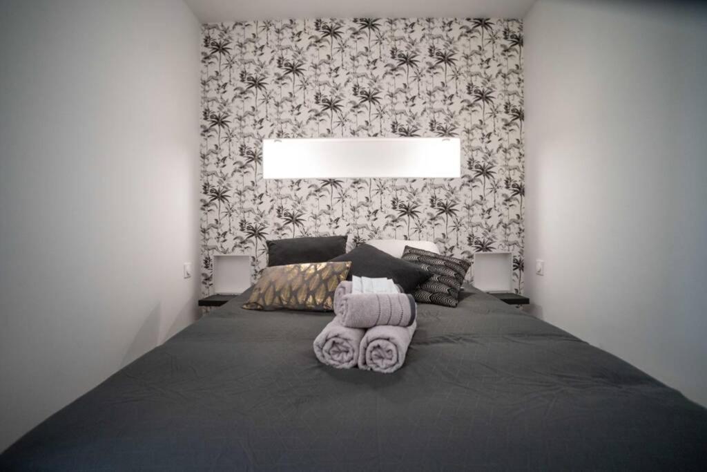 Cudjoe Apartment Dinan Ngoại thất bức ảnh